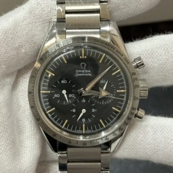 オメガ　スピードマスター　311.10.39.30.01.001