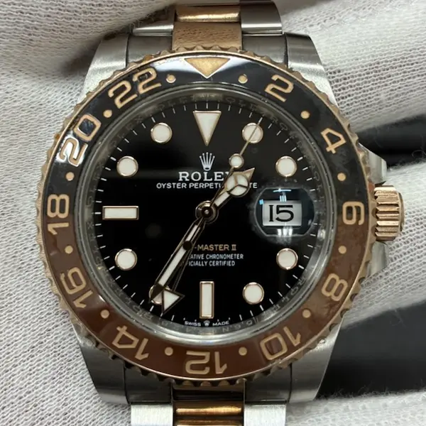 ロレックス　GMTマスターII　126711CHNR