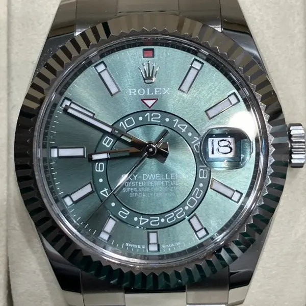 ロレックス　スカイドゥエラー　336934