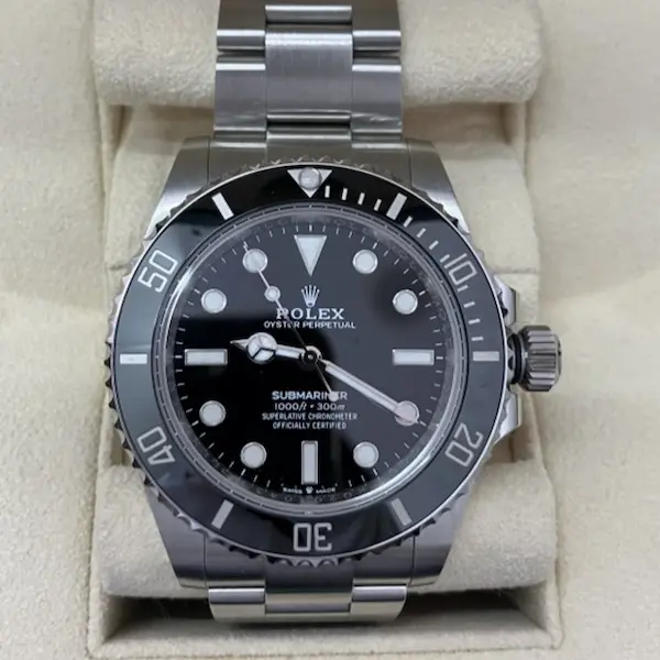 ロレックス　サブマリーナー　124060