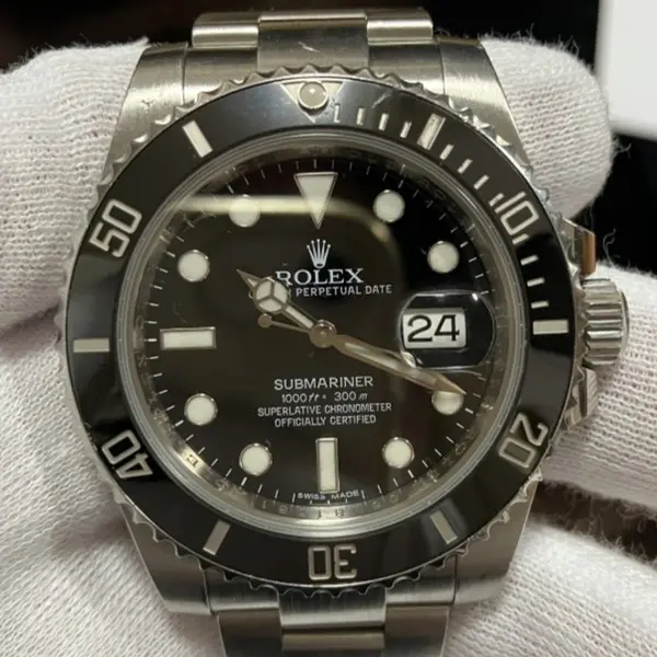 ロレックス　サブマリーナー　デイト　116610LN
