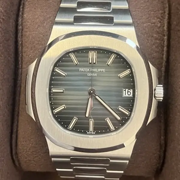 パテック フィリップ　ノーチラス　57111A-010