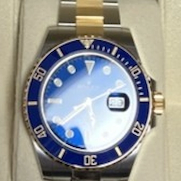 ロレックス　サブマリーナー　126613LB