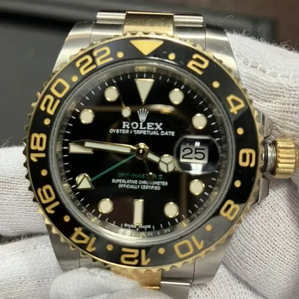 ロレックス　GMTマスターII　116713LN