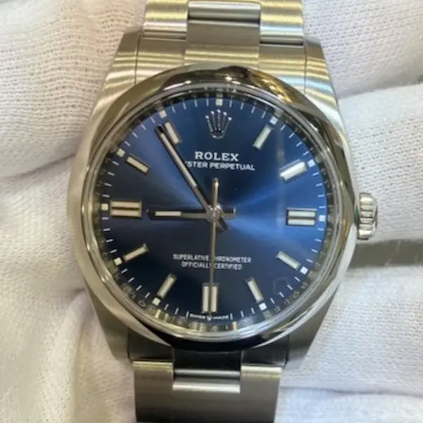 ロレックス　オイスターパーペチュアル　126000