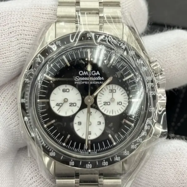 オメガ　スピードマスター　ムーンウォッチ　プロフェッショナル　310.30.42.50.01.004