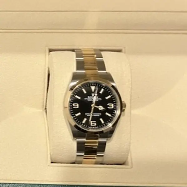 ロレックス　エクスプローラー　124273