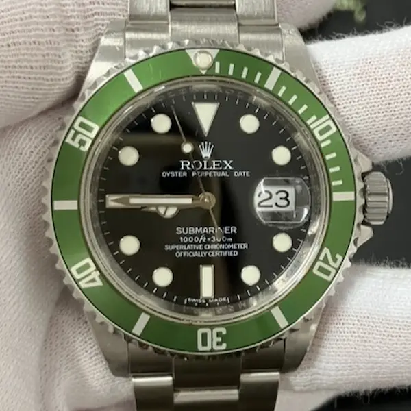 ロレックス　サブマリーナー　16610LV