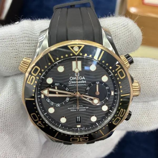 オメガ　シーマスター　210.22.44.51.01.001