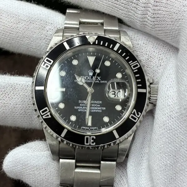 ロレックス　サブマリーナ－　16610