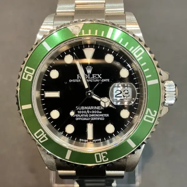 ロレックス　サブマリーナー　16610LV