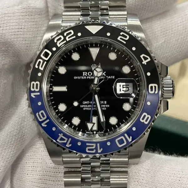 ロレックス　GMTマスターⅡ　126710BLNR