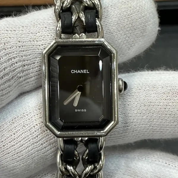 シャネル　プルミエール