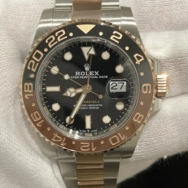 ロレックス　GMTマスターⅡ　126711CHNR