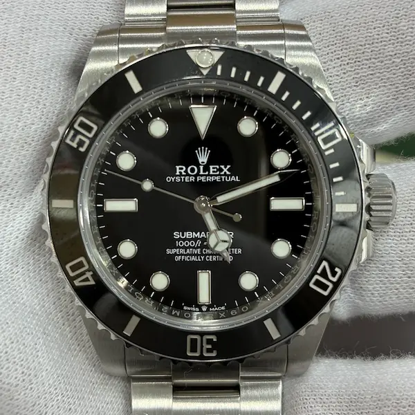 ロレックス　サブマリーナー　124060
