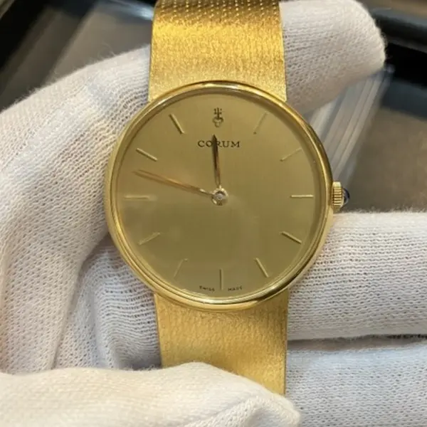 コルム　金時計