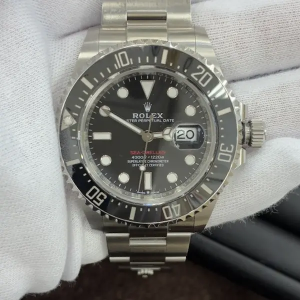 ロレックス　シードゥエラー　126600