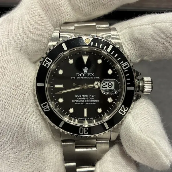 ロレックス　サブマリーナーデイト　16610