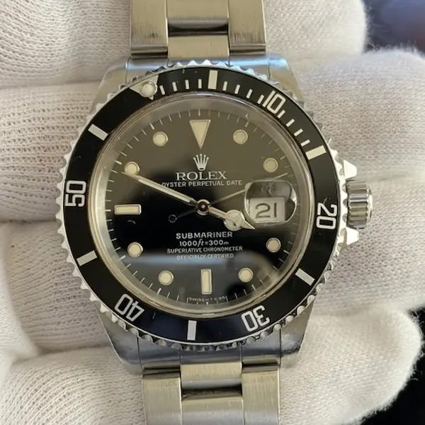 ロレックス　サブマリーナーデイト　16610