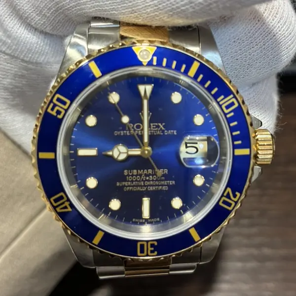 ロレックス　サブマリーナーデイト　16613