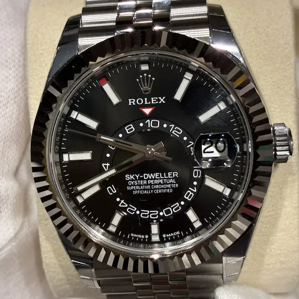 ロレックス　スカイドゥエラー　336934