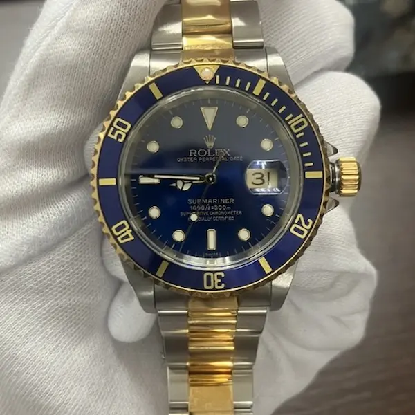 ロレックス　サブマリーナーデイト　16613