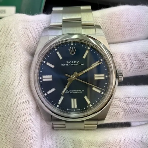 ロレックス　オイスターパーペチュアル　124300