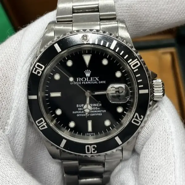 ロレックス　サブマリーナ－　16610