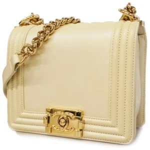 シャネル ボーイシャネル レザー アイボリー