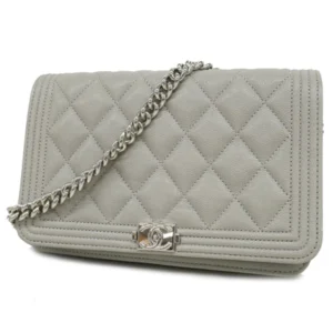 シャネル ボーイシャネル チェーンウォレット キャビアスキン グレー