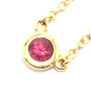 ティファニー バイザヤード ネックレス YG 赤石付き