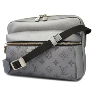 ルイ・ヴィトン タイガラマ アウトドアメッセンジャー ショルダーバッグ PVC シルバー M30830