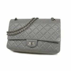 シャネル 2.55 マトラッセ ショルダーバッグ  ハンドバッグ レザー グレー チェーンストラップ Wフラップ