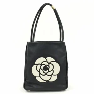 シャネル カメリア トートバッグ レザー ブラック×ホワイト