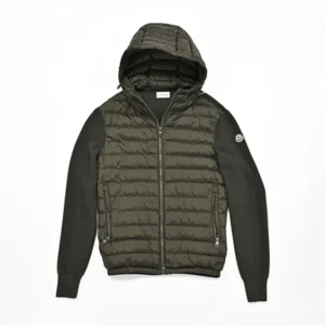 モンクレール・カーディガン