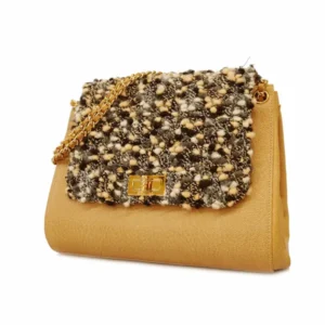 シャネル 2.55 ショルダーバッグ レザー×ニット ベージュ×ゴールド金具 チェーンストラップ