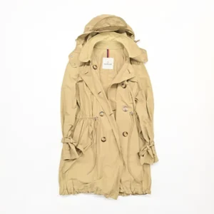 モンクレール・コート