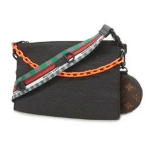 ルイ・ヴィトン モノグラム×モノグラムアンプラント トリオポーチNM ショルダーバッグ PVC×レザー ブラウン×ブラック×マルチカラー M59681