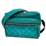 ルイ・ヴィトン タイガ モノグラム アウトドアメッセンジャー PM ショルダーバッグ M30241