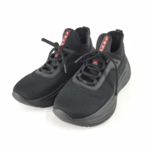 プラダ スニーカー ブラック×レッド