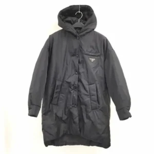 プラダ ダウン ブラック