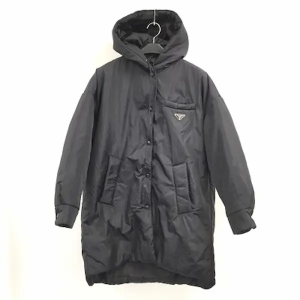 プラダ ダウン ブラックの参考買取価格- ブランド買取専門店のおたからや