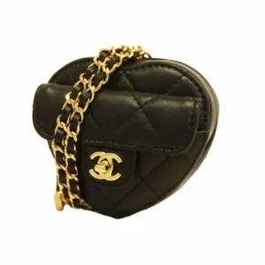 シャネル マトラッセ ポーチ レザー ブラック