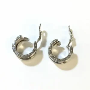 ブルガリ　ビーゼロワン　イヤリング　ホワイトゴールド