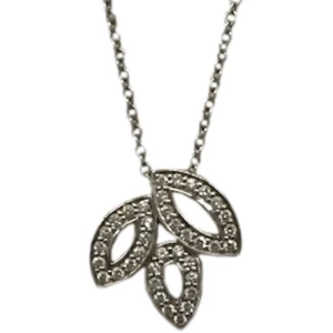 ハリーウィンストン リリークラスターミニ ネックレス