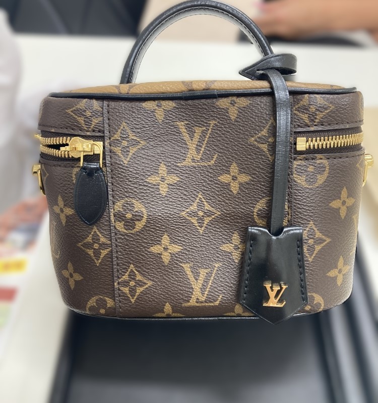 ルイ・ヴィトン モノグラム ヴァニティNV PM