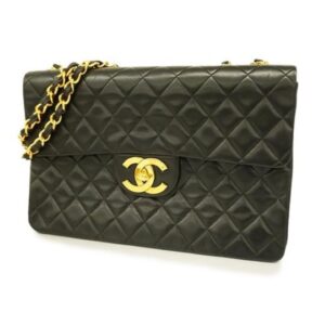 シャネル デカマトラッセ ラムスキン