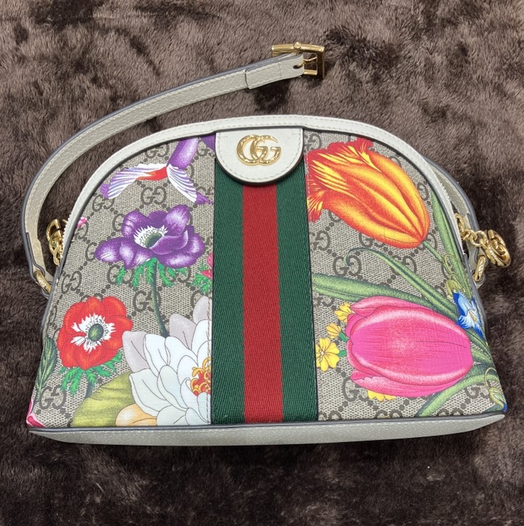 グッチ フローラ GGスプリームキャンバス
