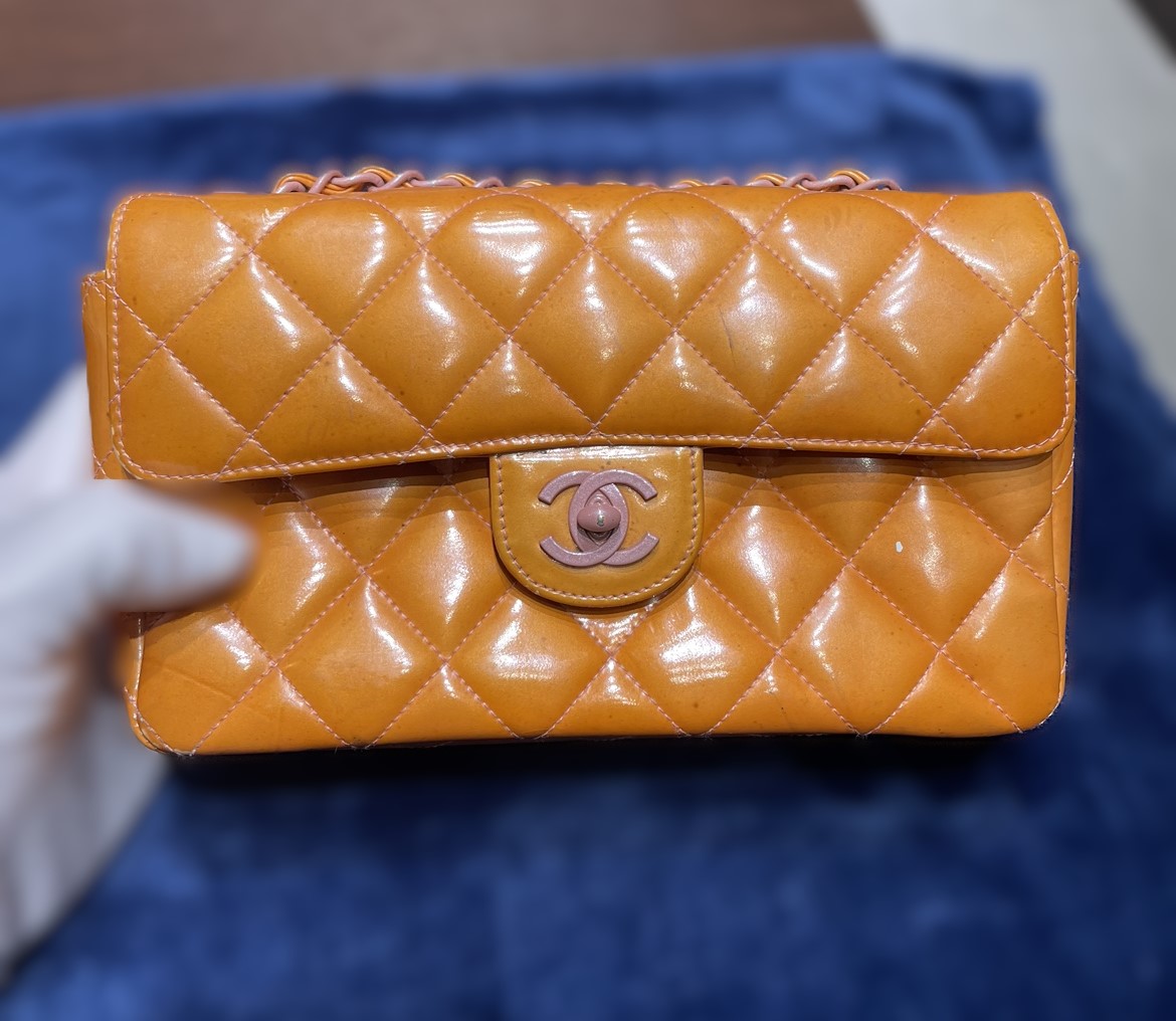 シャネル マトラッセ エナメル チェーンショルダー