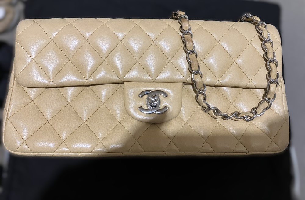 シャネル マトラッセ チェーンショルダー ベージュ